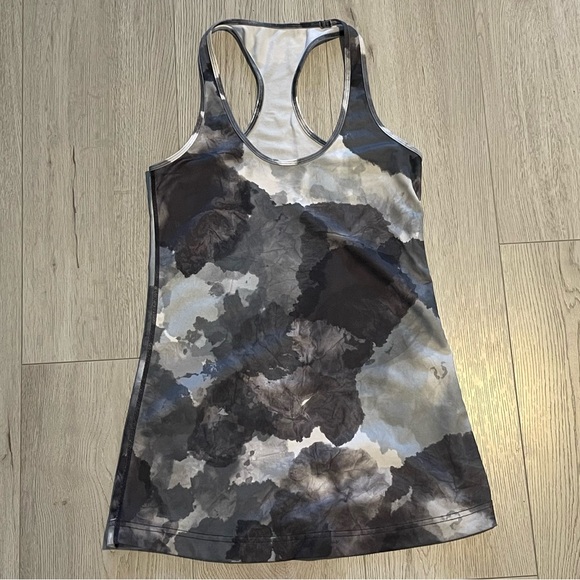 Lululemon Cool Racerback - White Coal Tinted Canvas Super Athletic Tank Top - Picture 7 of 8